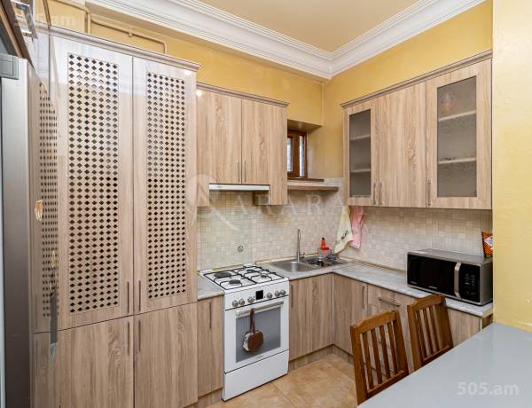 3-senyakanoc-bnakaran-vacharq-Yerevan-Center