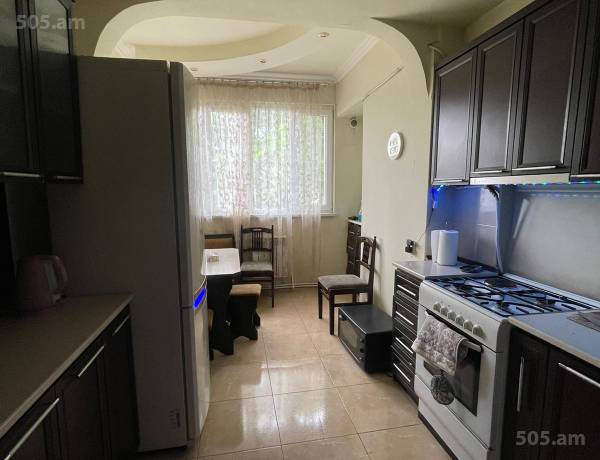 3-senyakanoc-bnakaran-vacharq-Yerevan-Center