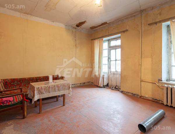 3-senyakanoc-bnakaran-vacharq-Yerevan-Center