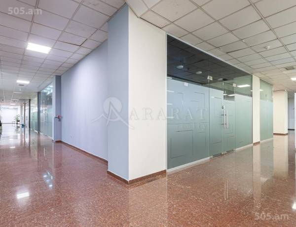 komercion-vacharq-Yerevan-Center
