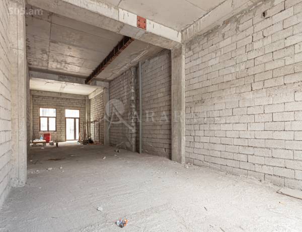 komercion-vacharq-Yerevan-Center
