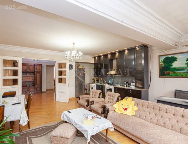 3-senyakanoc-bnakaran-vacharq-Yerevan-Arabkir