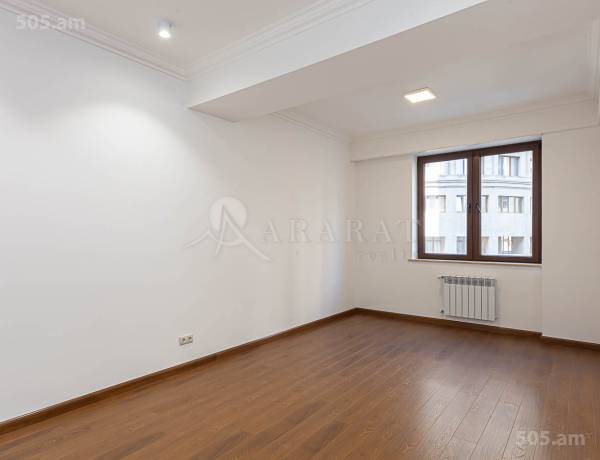 2-senyakanoc-bnakaran-vacharq-Yerevan-Center