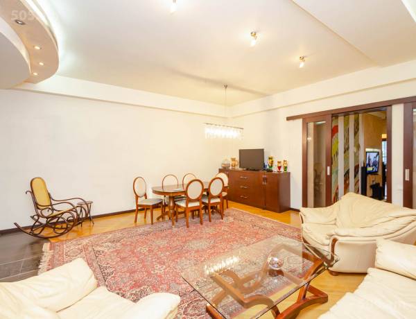4-senyakanoc-bnakaran-vacharq-Yerevan-Center