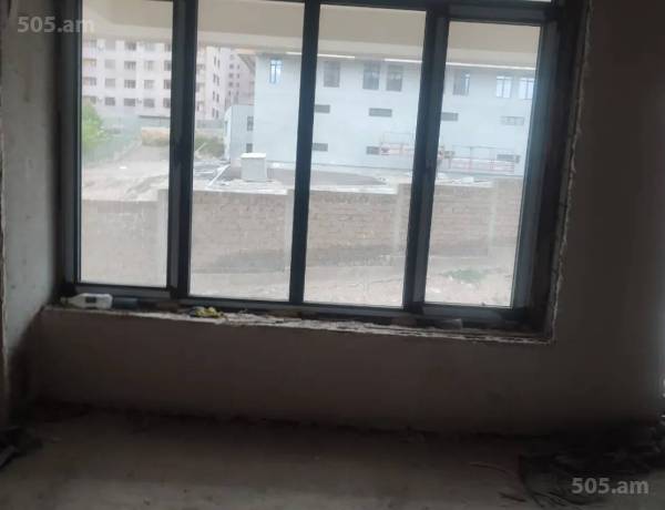 3-senyakanoc-bnakaran-vacharq-Yerevan-Avan