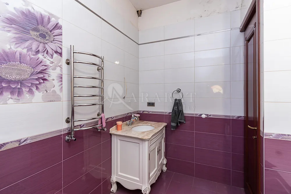 sale-house
