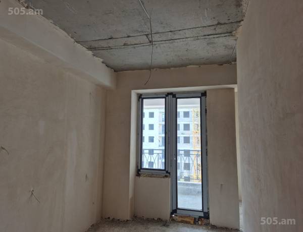 3-senyakanoc-bnakaran-vacharq-Yerevan-Avan