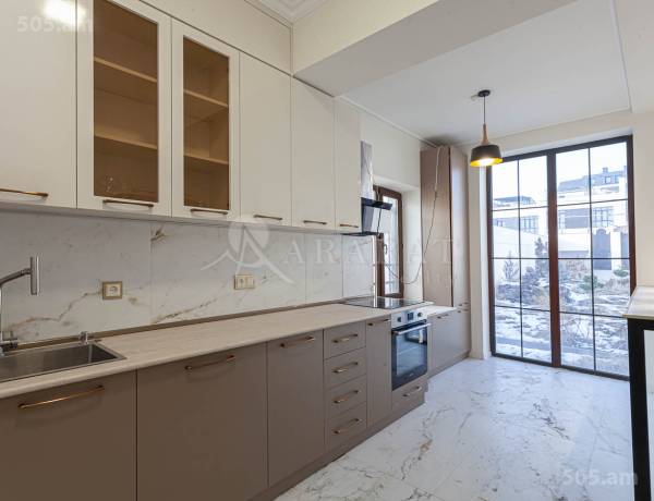 arandznatun-vacharq-Yerevan-Nor-Norq