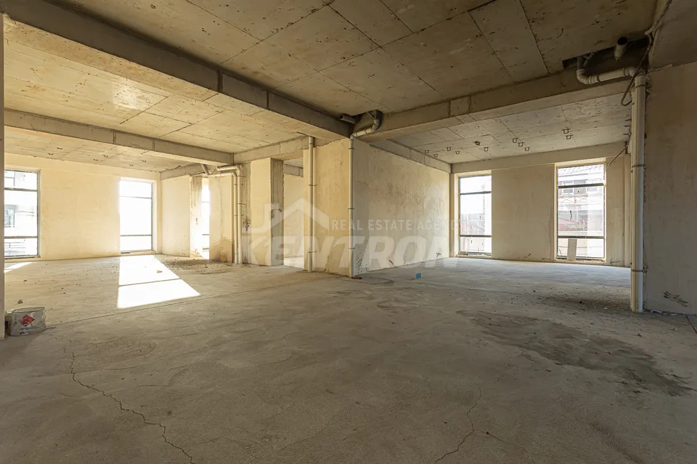 sale-commercial